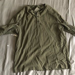 St. John’s bay Henley size M